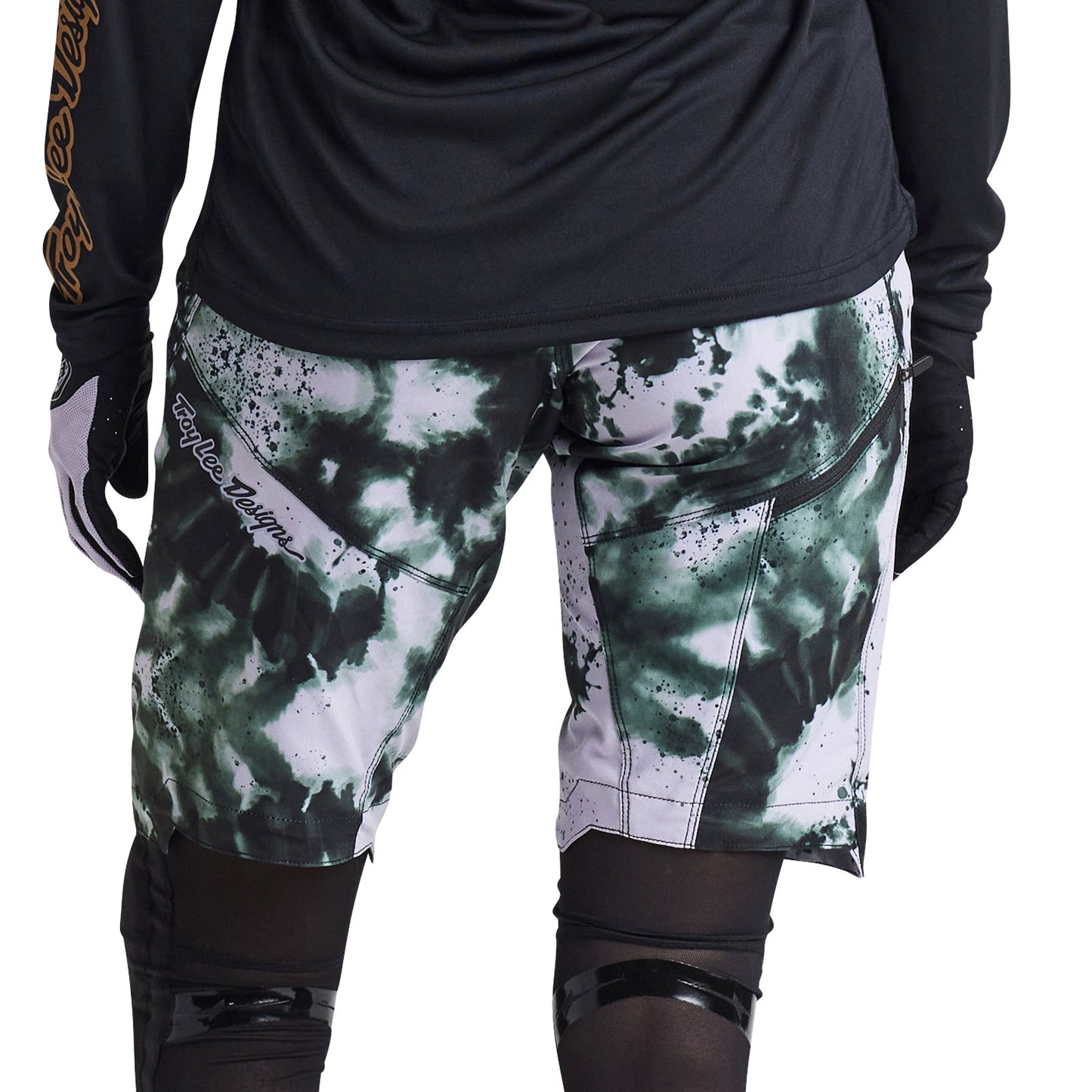 Womens Lilium Short Shell Micayla Gatto Watercolor Lilac