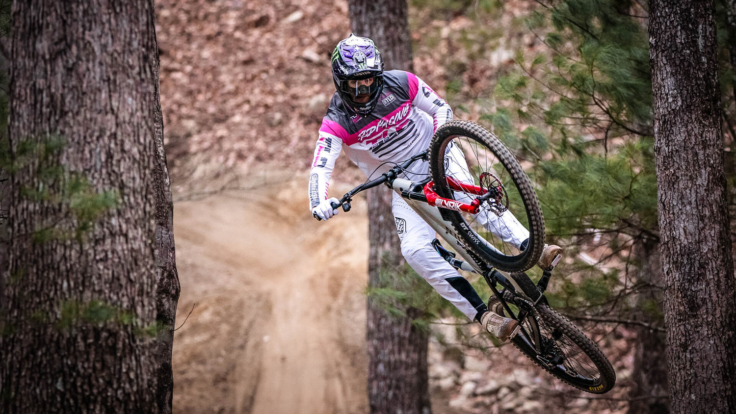 Mountain bike rider wearing new Sprint jersey and pant