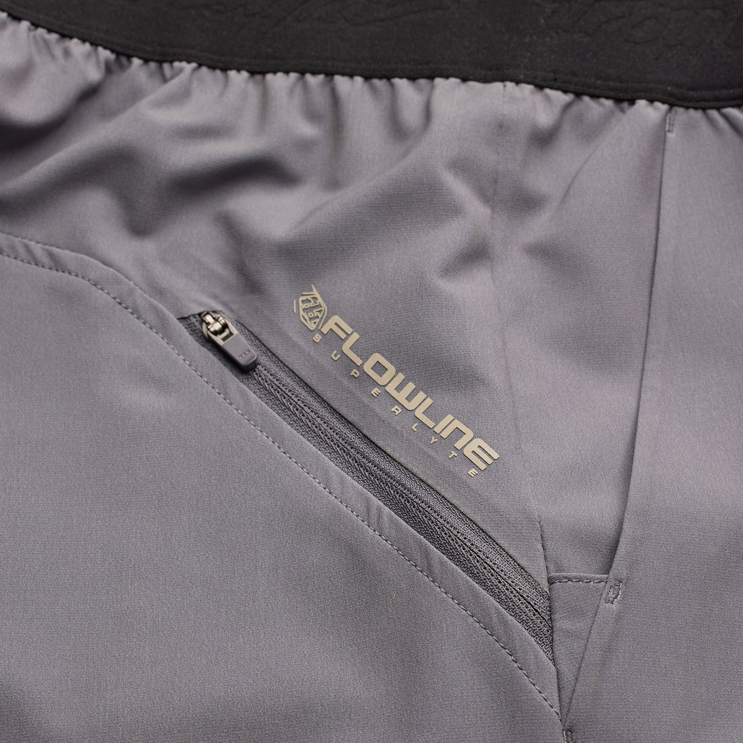Flowline Superlyte Short Mono Charbon