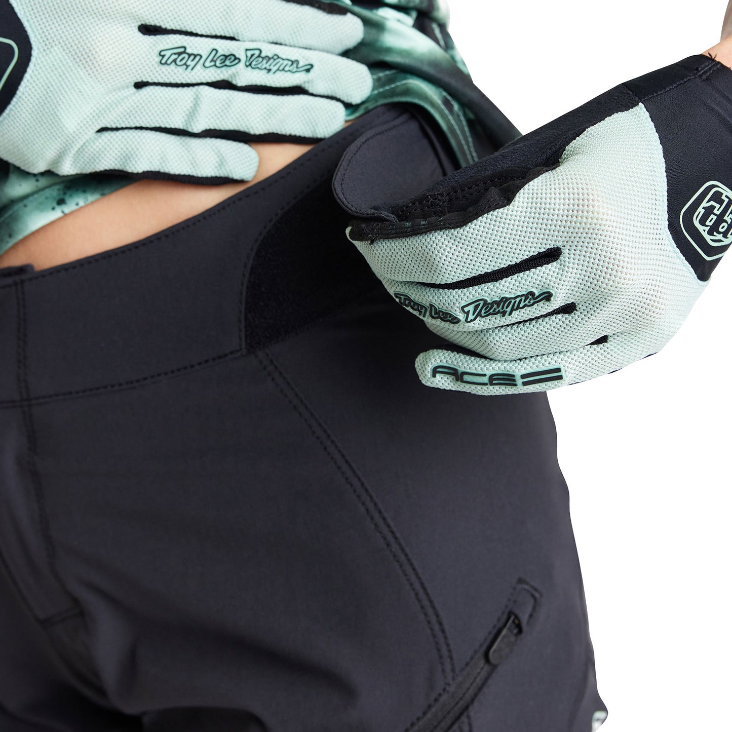 Womens Lilium Short Shell Micayla Gatto Watercolor Black