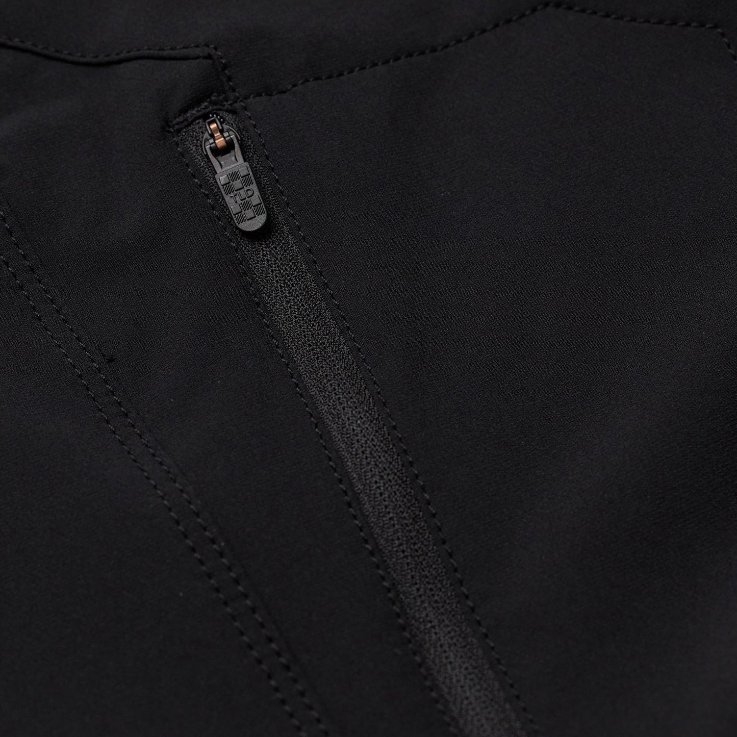 Womens Mischief Short W/Liner Solid Black