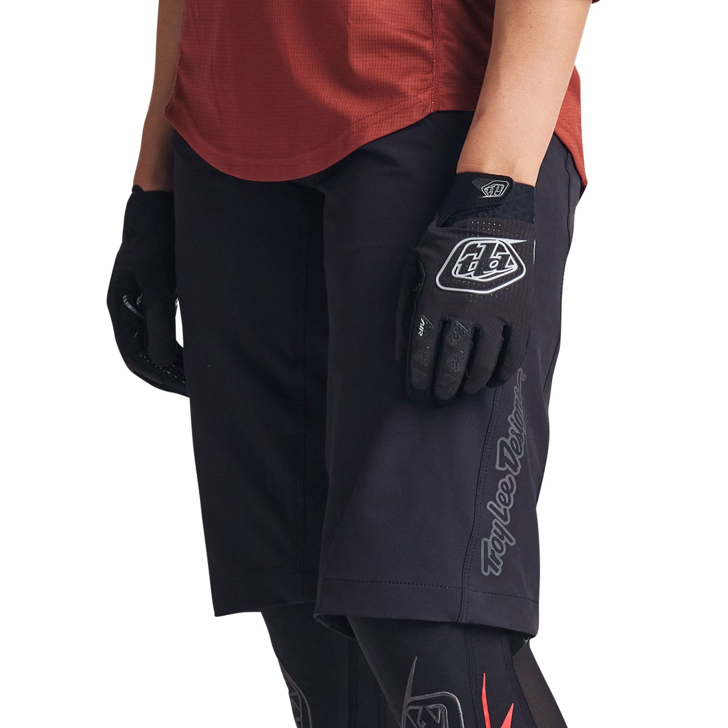 Womens Mischief Short W/Liner Solid Black