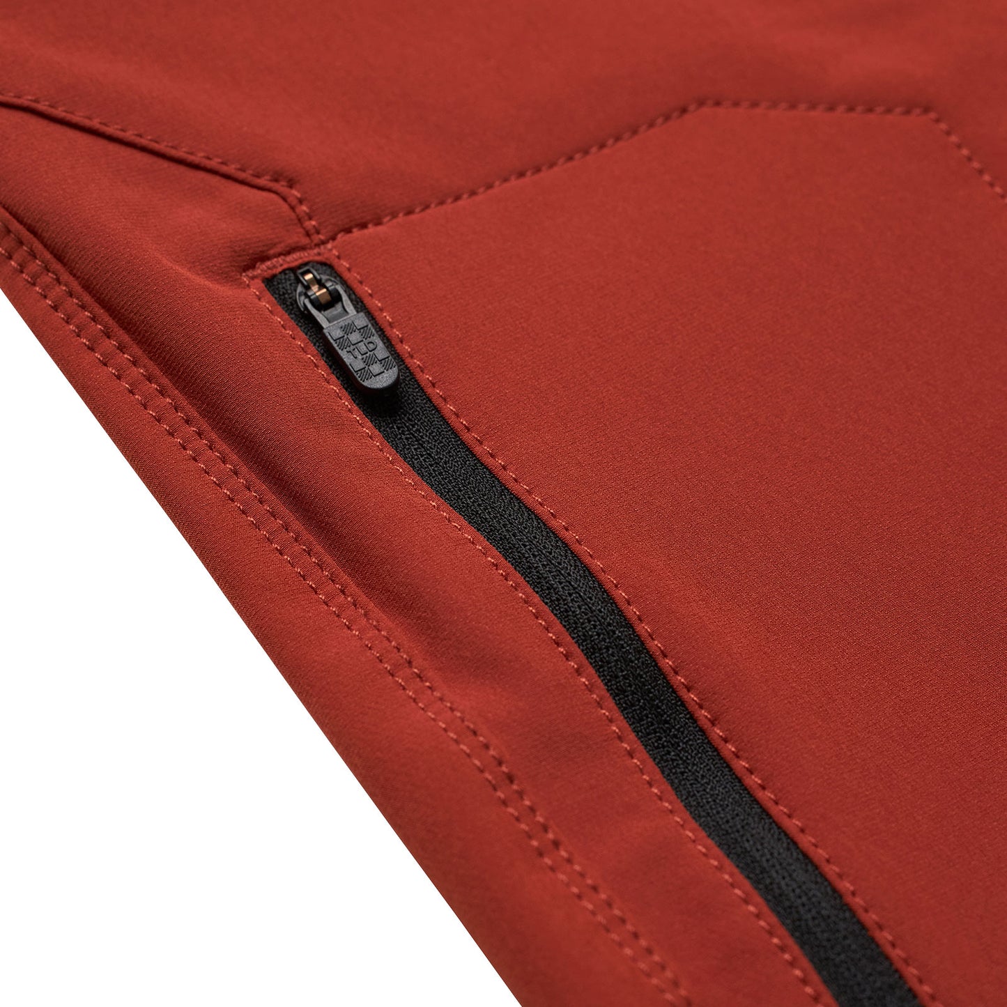 Womens Mischief Short Shell Solid Henna