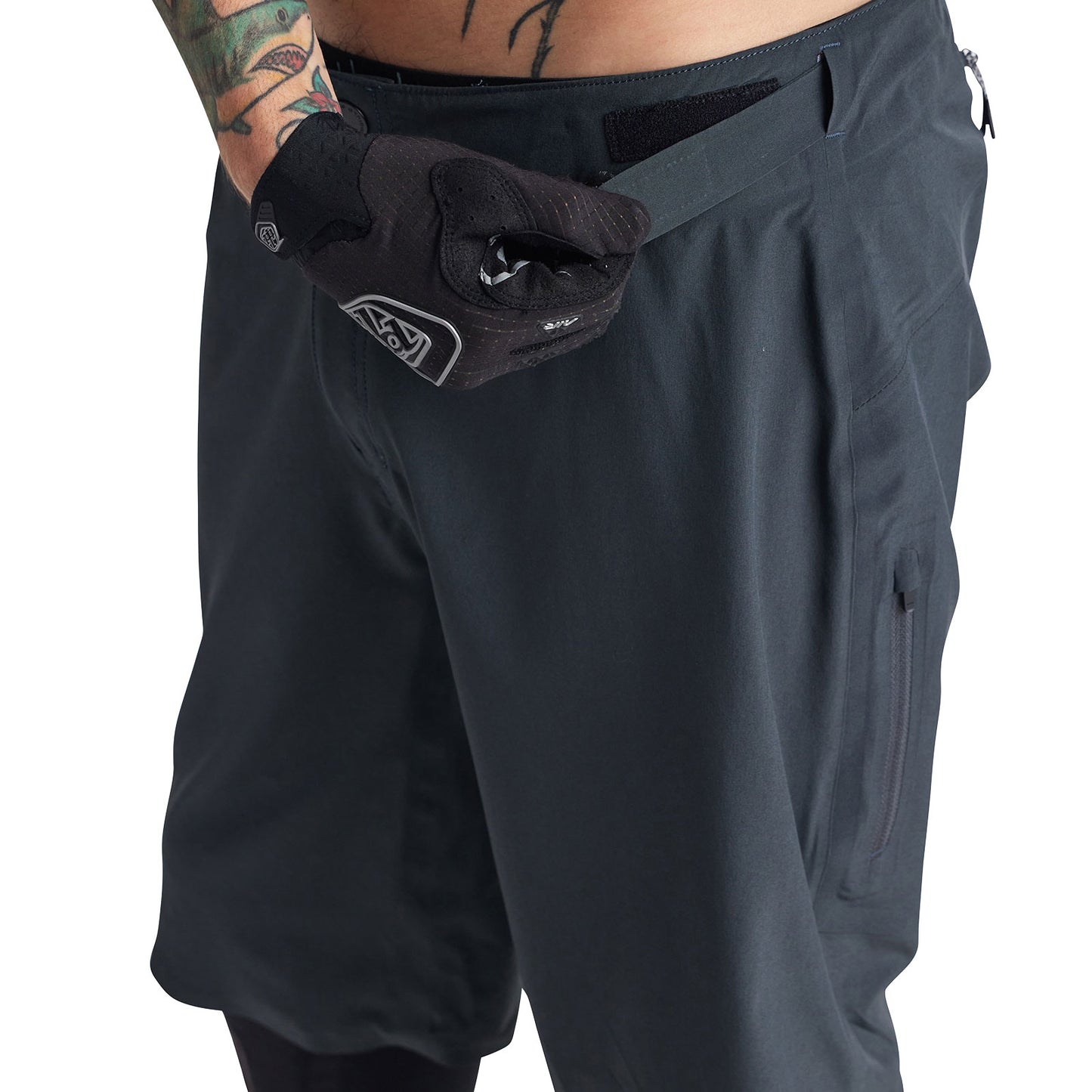 Drift Short Shell Solid Dark Charcoal