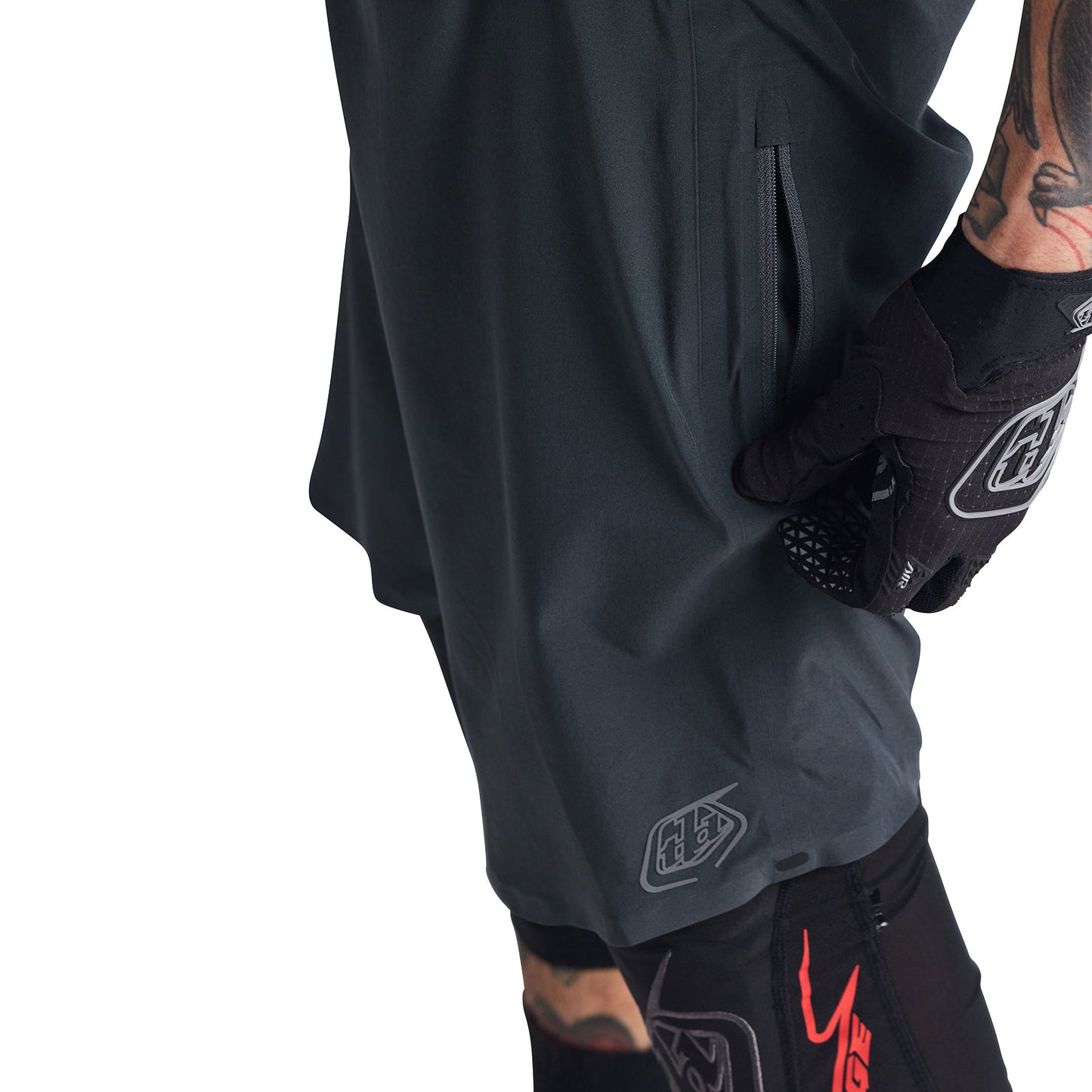 Drift Short Shell Solid Dark Charcoal