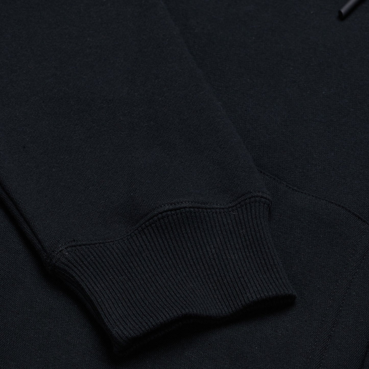 Pullover Hoodie Carb Black