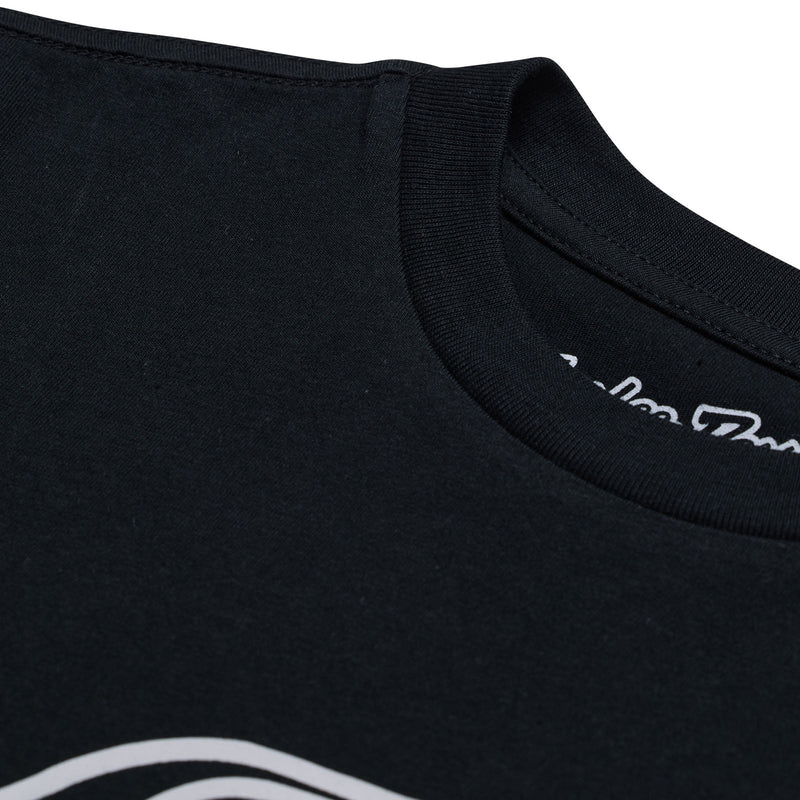 T-shirt à manches courtes avec badge noir