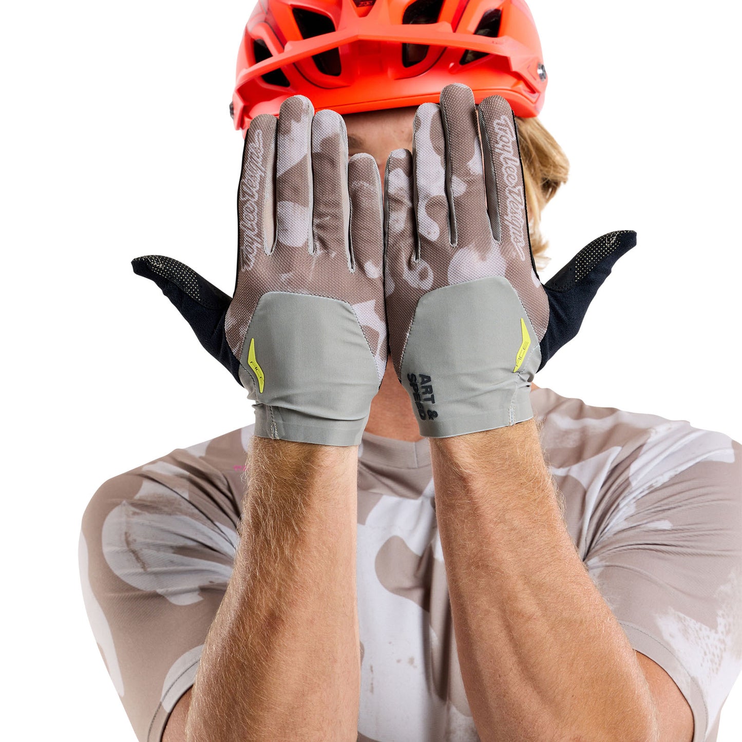 Ace 2.0 Glove Scrubland Timber