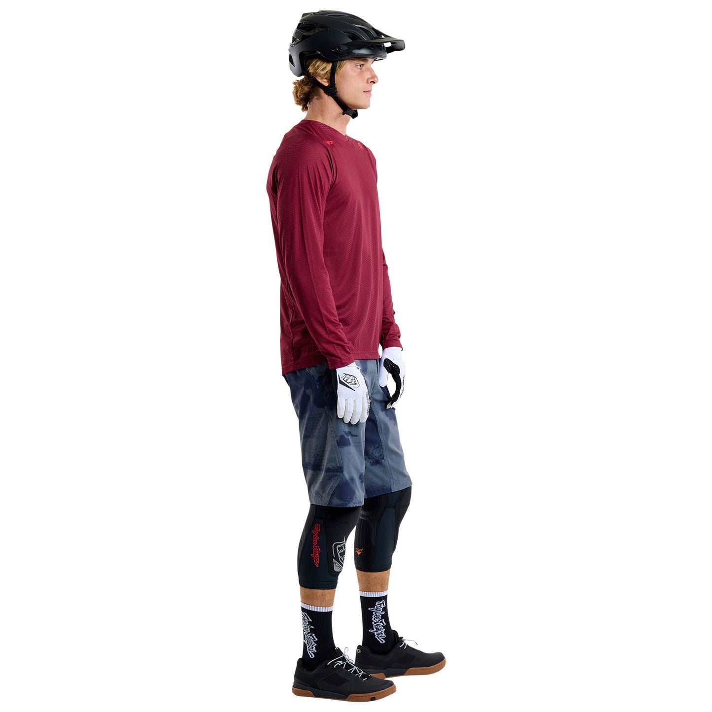 Skyline Air Short W/Liner Flared Steel