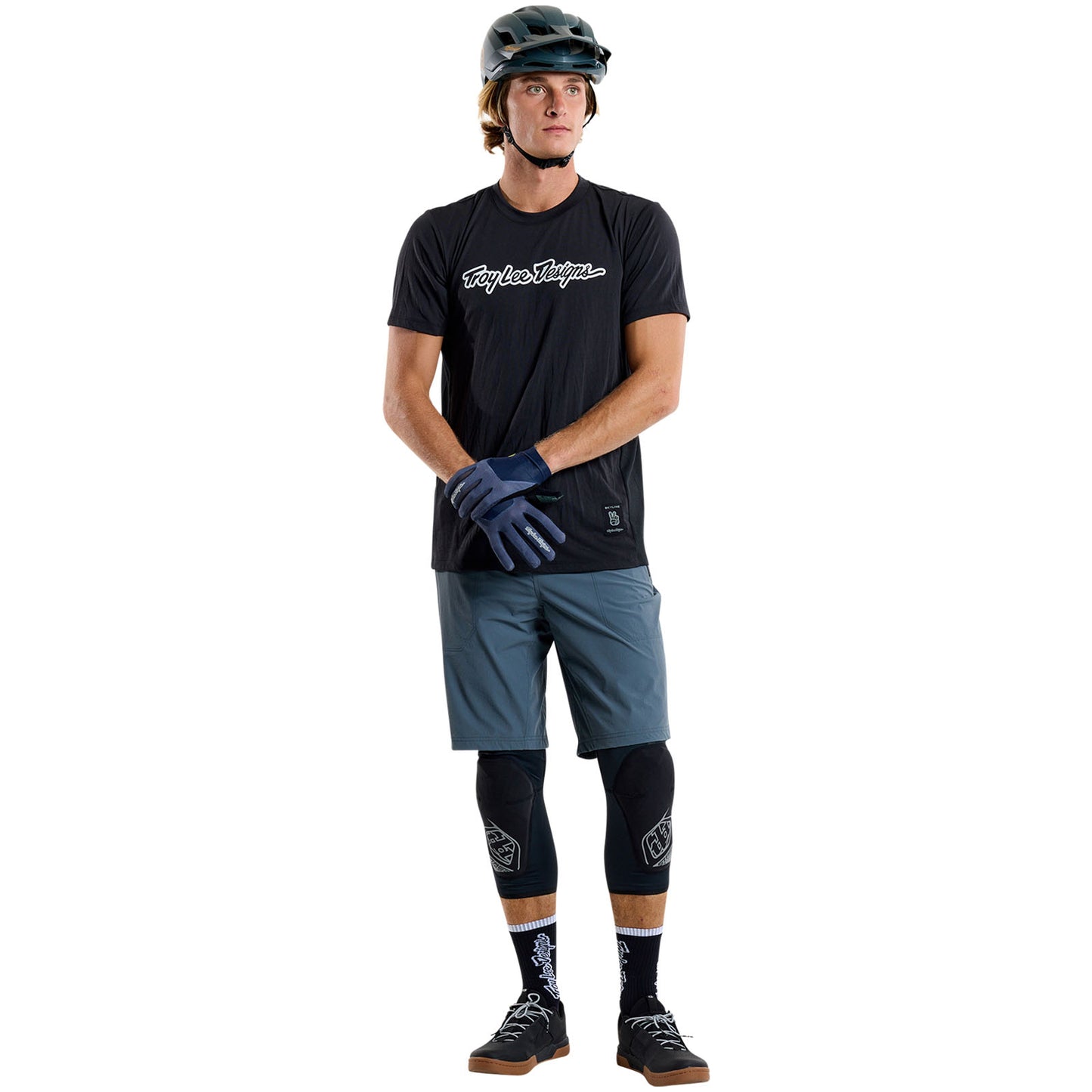 Skyline Short Sleeve Jersey and Shorts