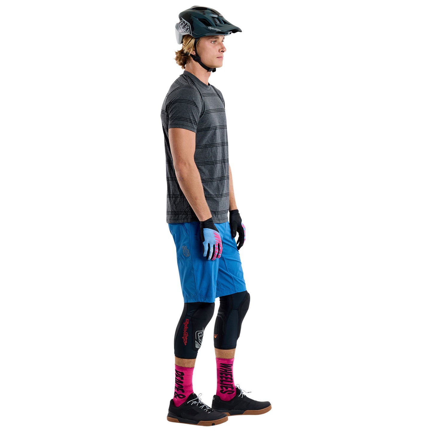 Skyline Trail Short Shell Washed Out Cobalt